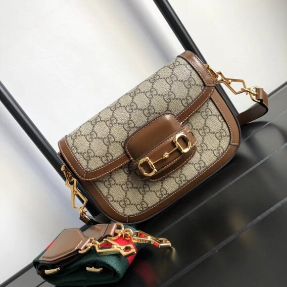 Gucci Chain Bags, Wallets - Picture 1 of 9